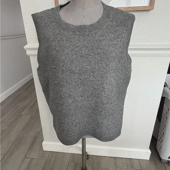 Song of Style Heather Gray Knit Fabric - Picture 6 of 8